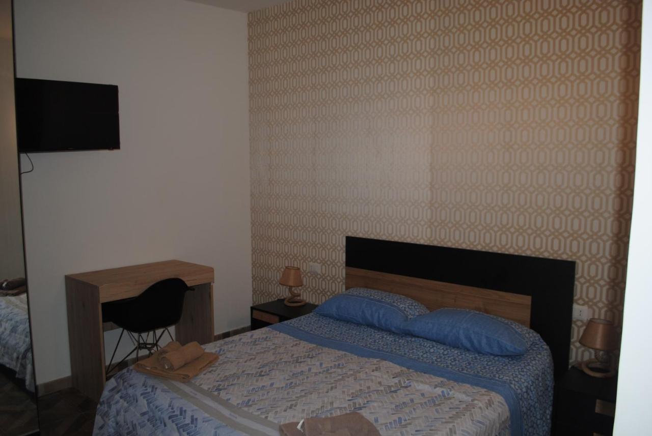 Vacanze Partenopee - San Liborio ナポリ エクステリア 写真